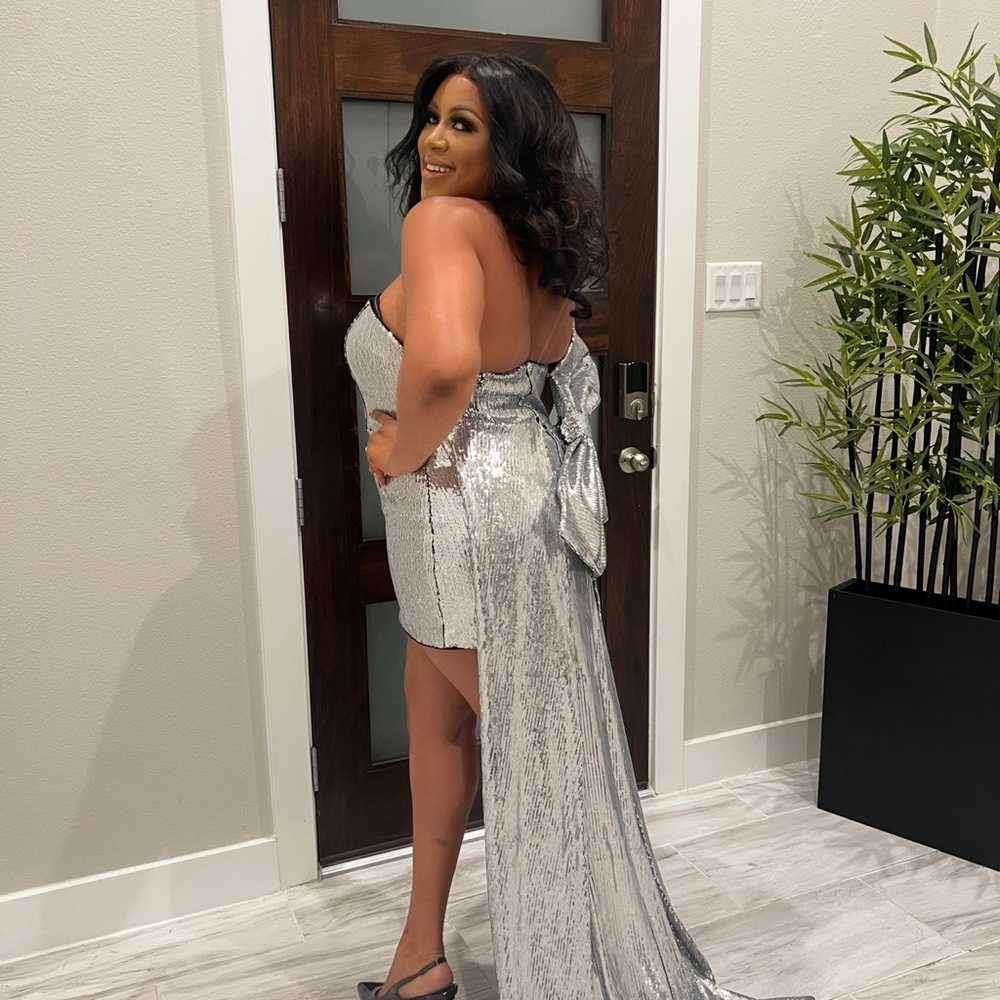 Fashion Nova Shimmering Silver Bow Midi Dress